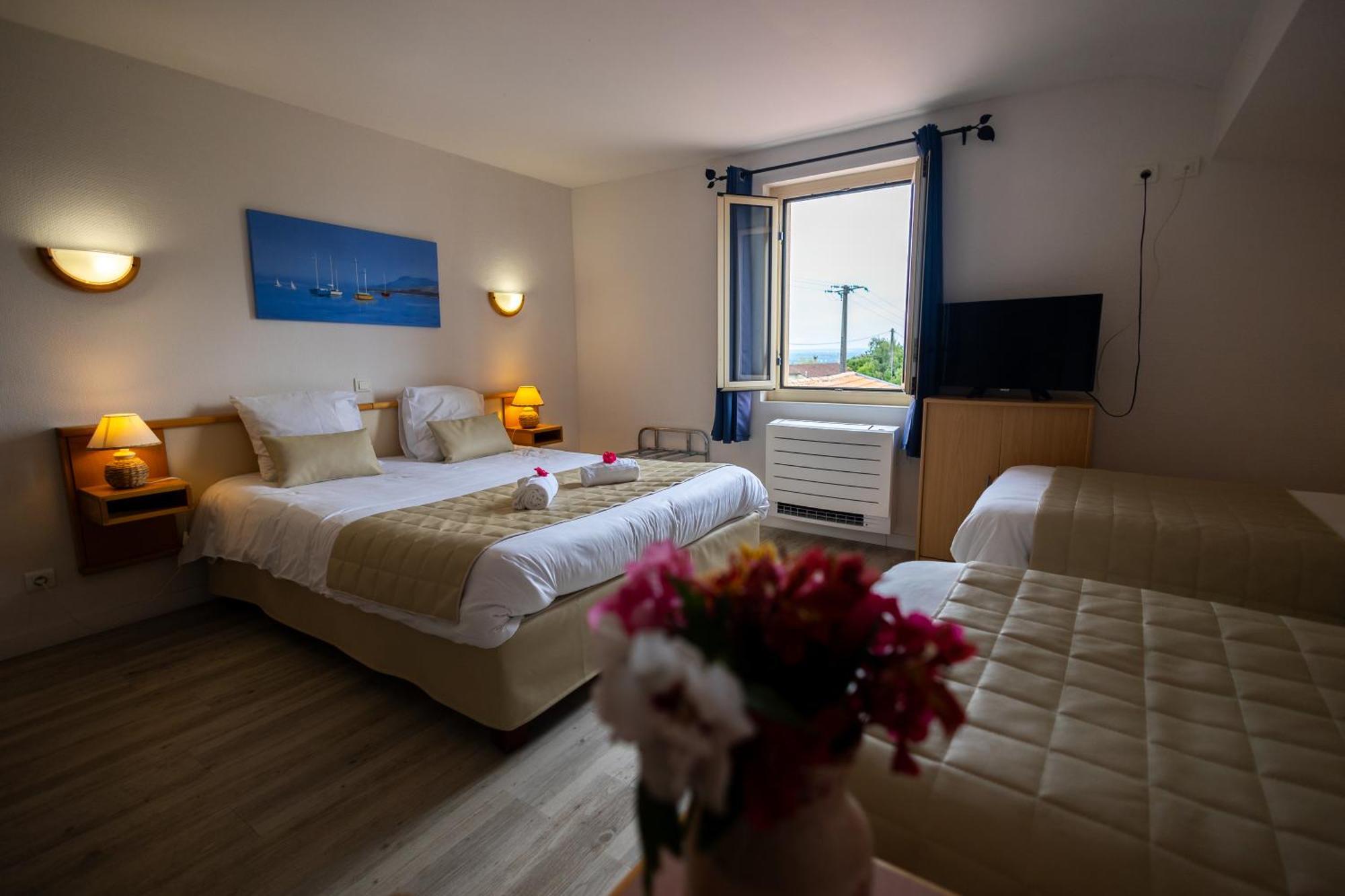 Logis Des Cretes De Pignols Hotel Moissac Exterior foto
