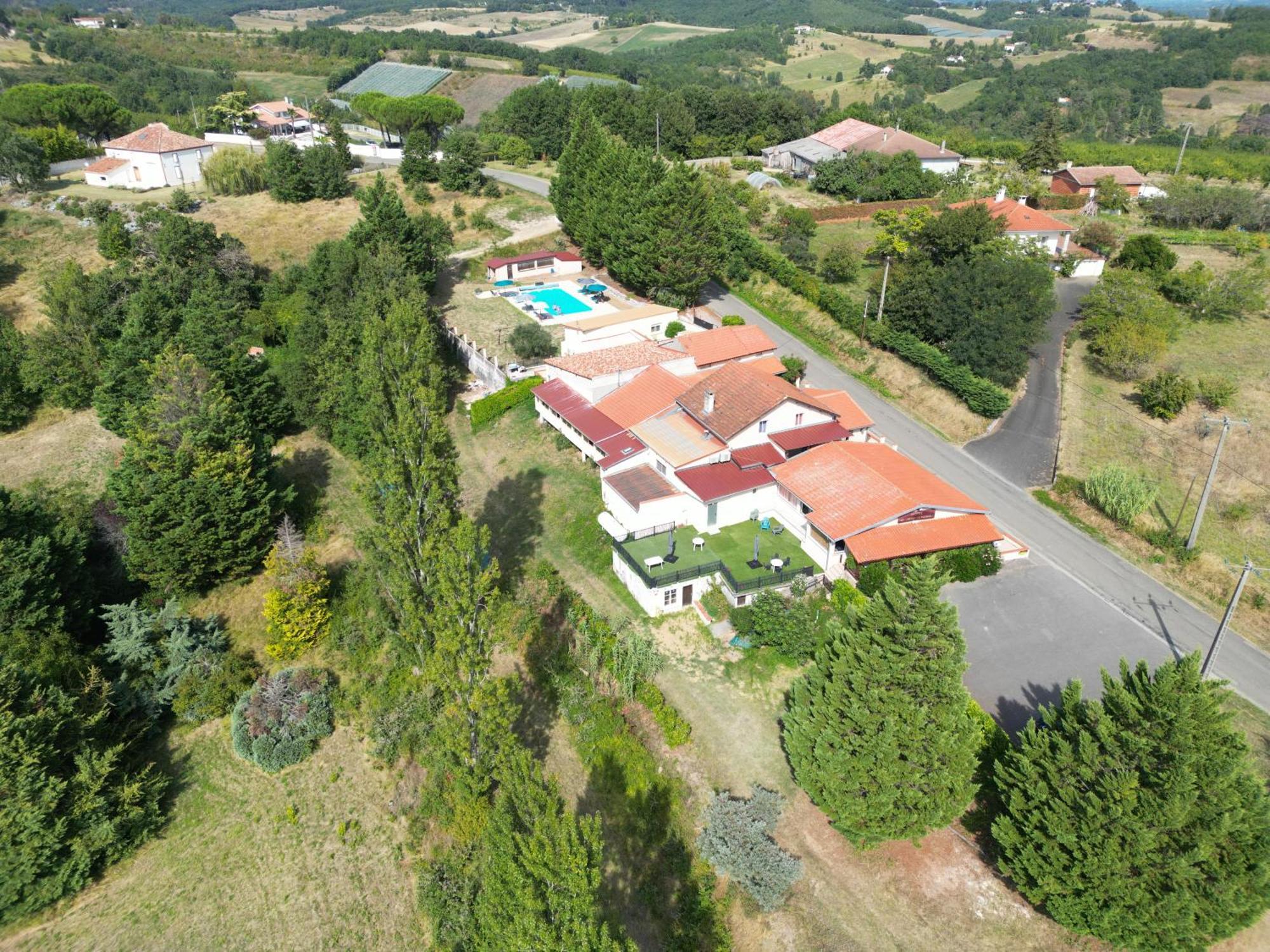 Logis Des Cretes De Pignols Hotel Moissac Exterior foto