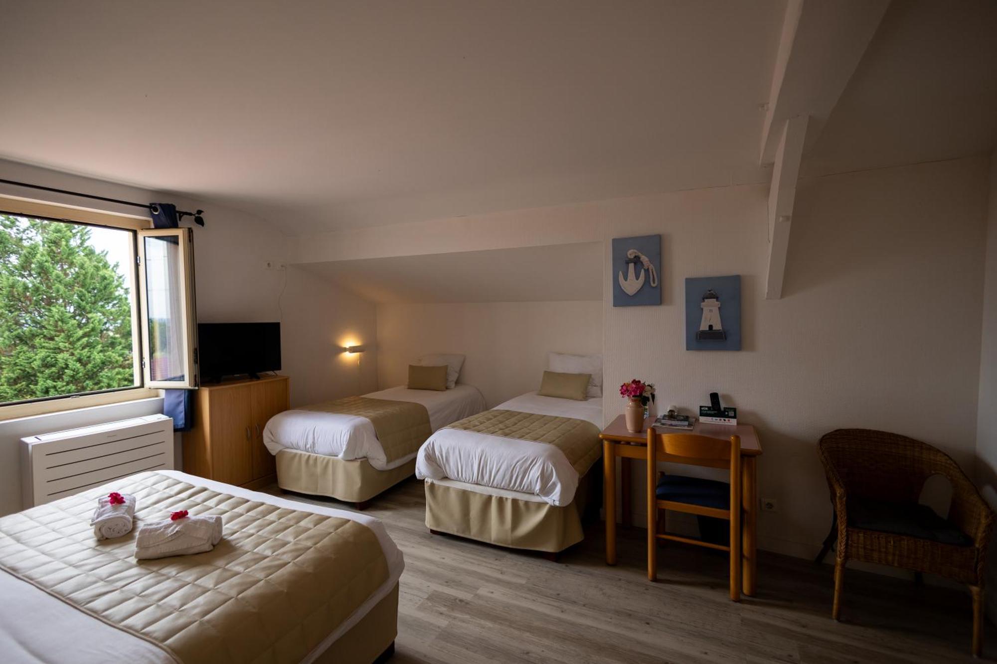 Logis Des Cretes De Pignols Hotel Moissac Exterior foto